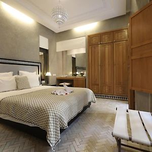 Kamer met een King Size Bed